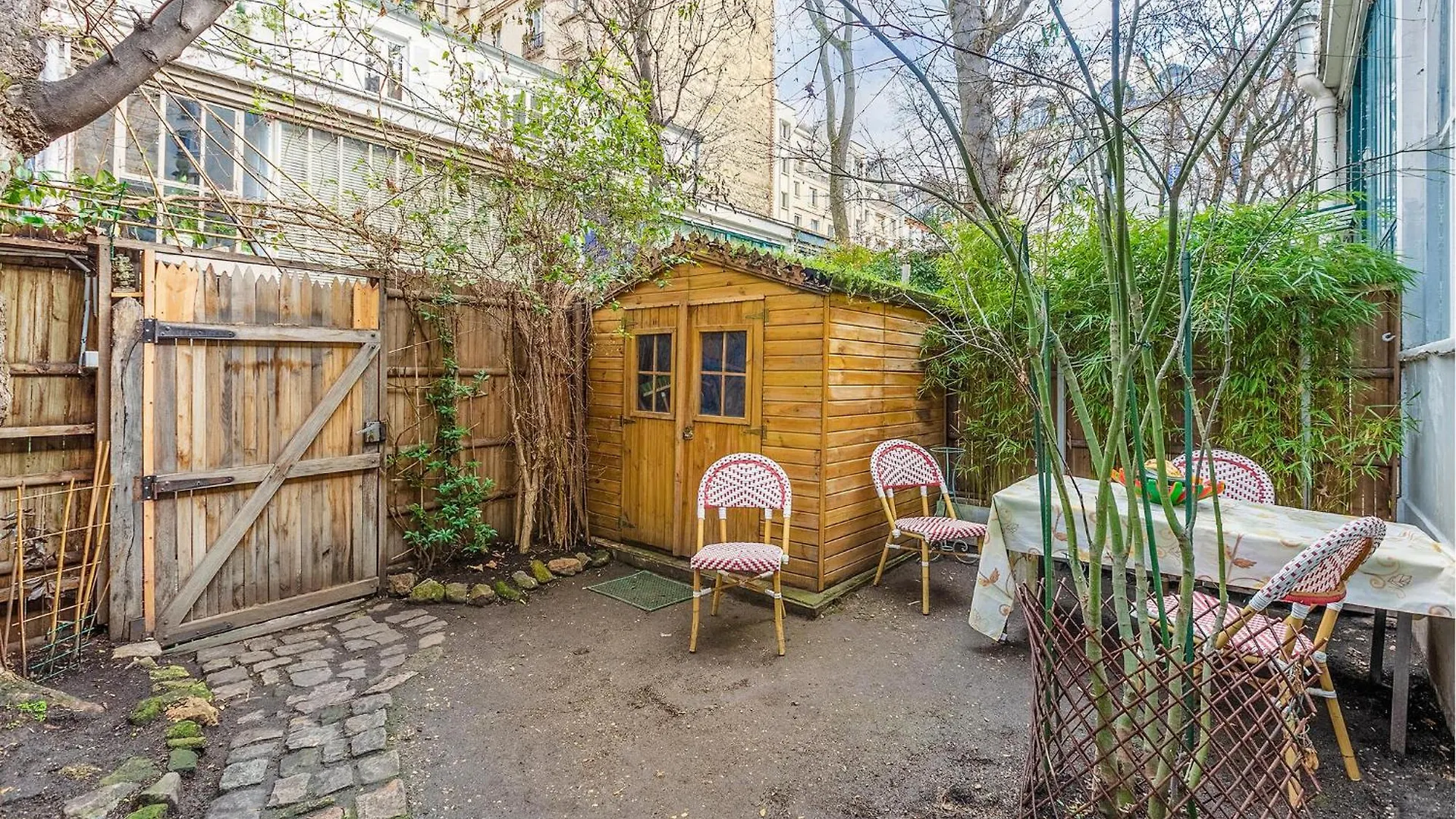 Vakantiehuis Cozy In With Kitchen *