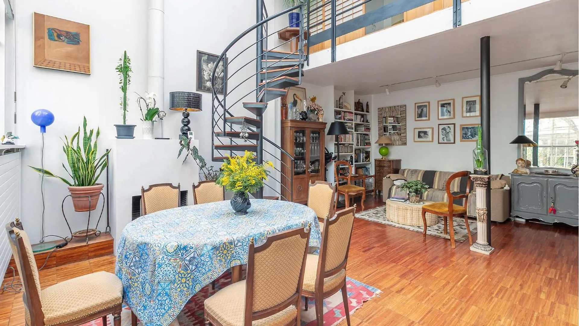 Cozy In With Kitchen Paris